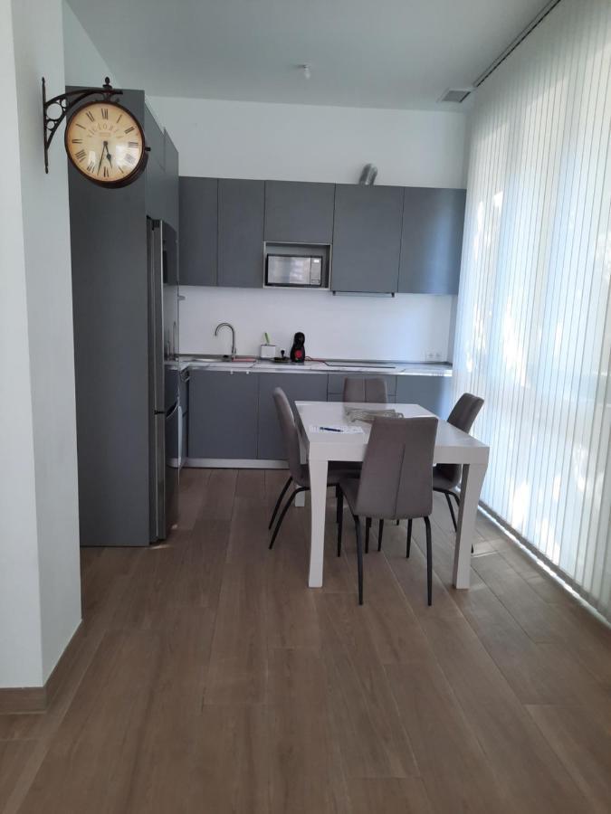 Josemaenea Apartment Пампона Екстериор снимка
