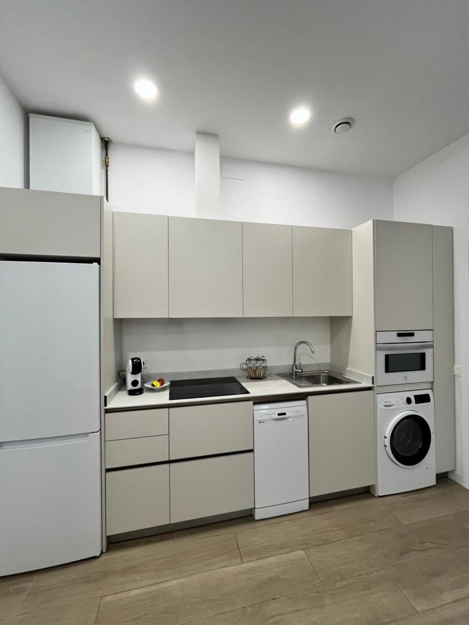 Josemaenea Apartment Пампона Екстериор снимка
