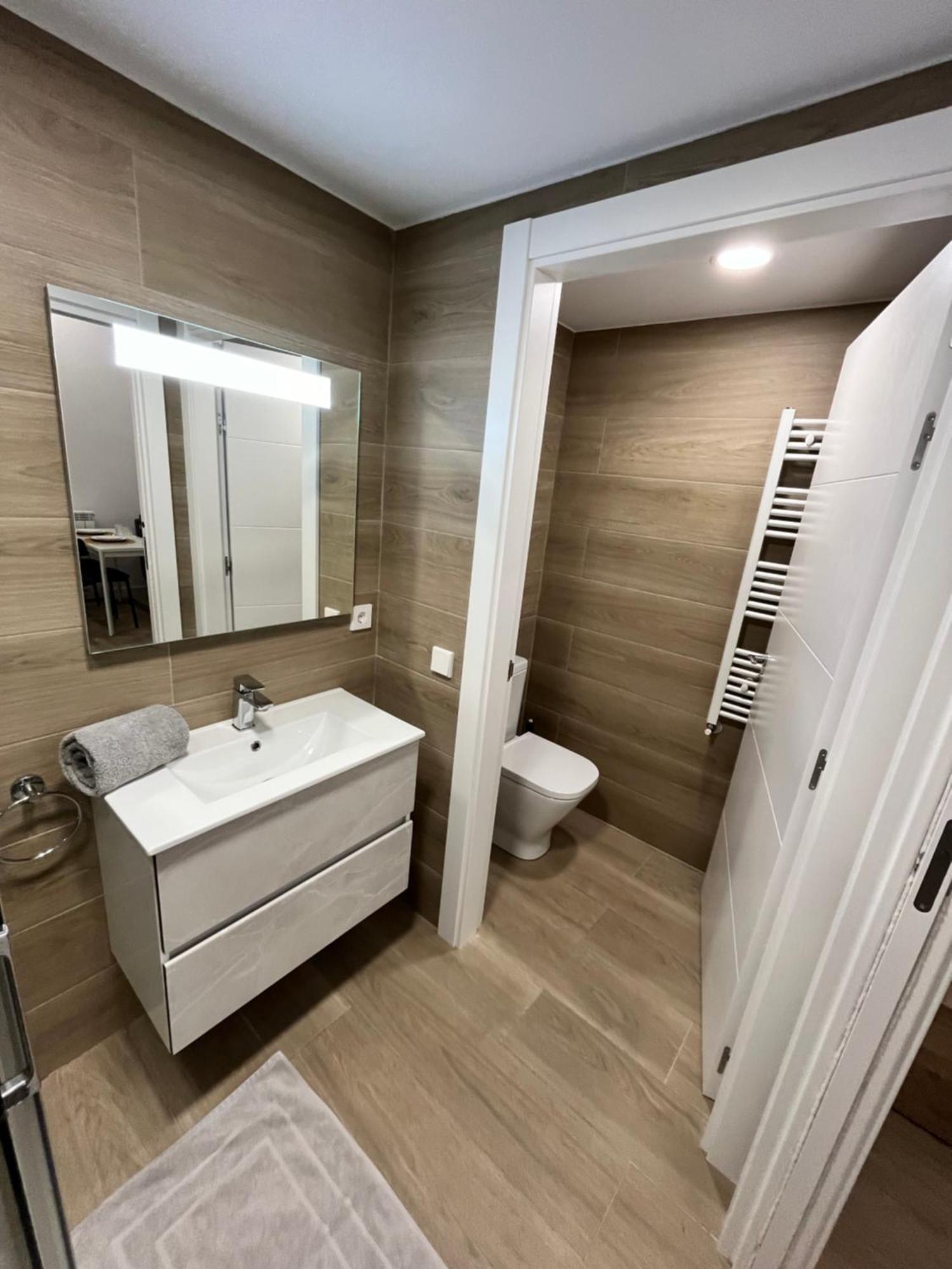 Josemaenea Apartment Пампона Екстериор снимка
