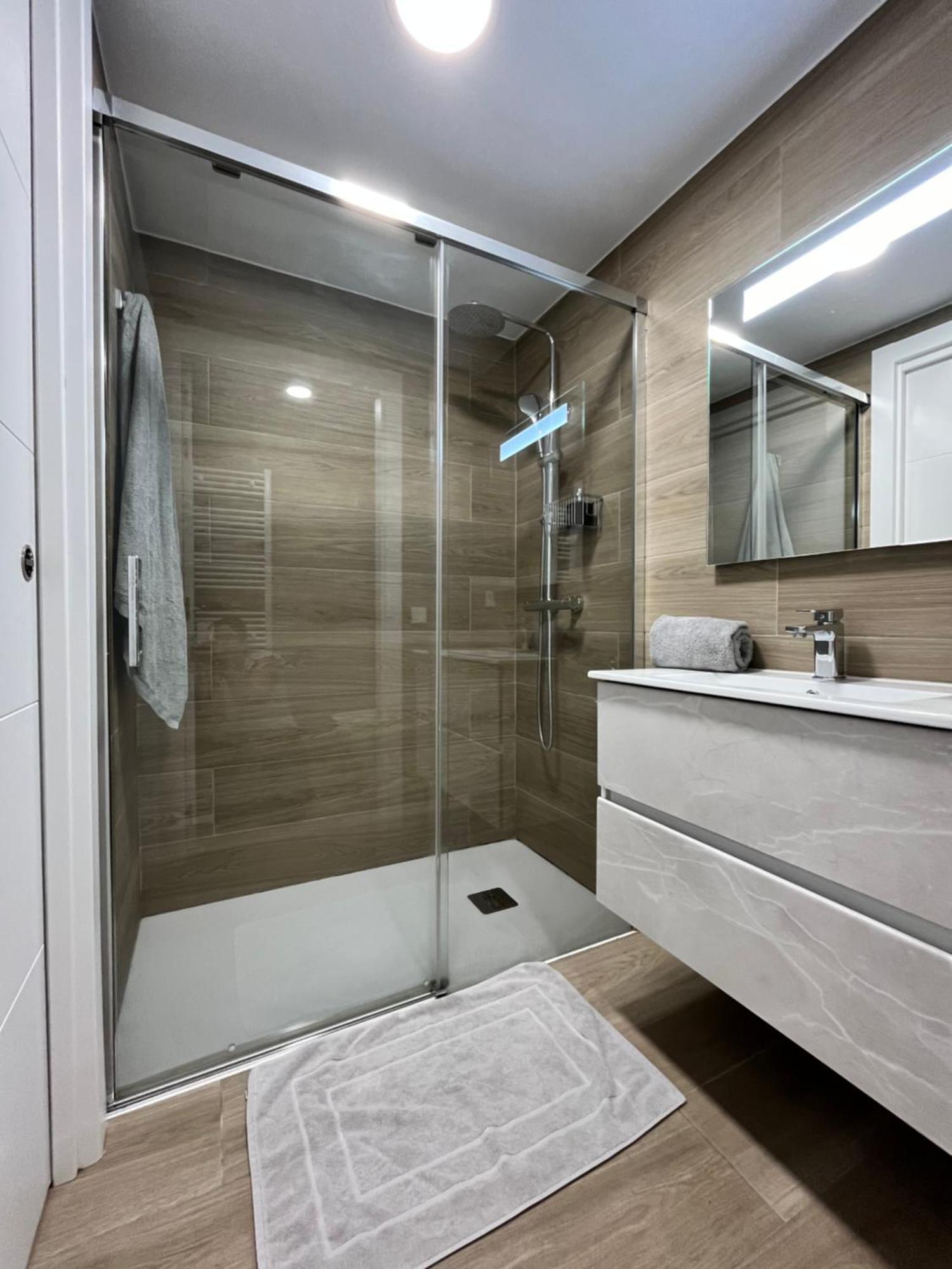 Josemaenea Apartment Пампона Екстериор снимка